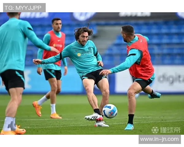 米切尔分享背靠背比赛心得只睡4到5小时依然全力以赴享受比赛时刻